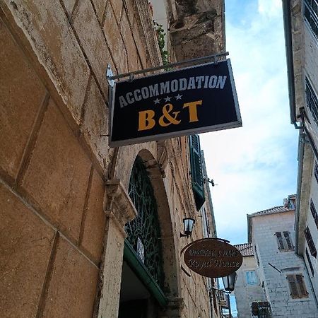 Guesthouse Bit Accommodation Kotor Kültér fotó