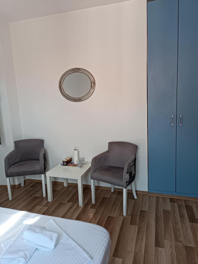 Guesthouse Bit Accommodation Kotor Kültér fotó
